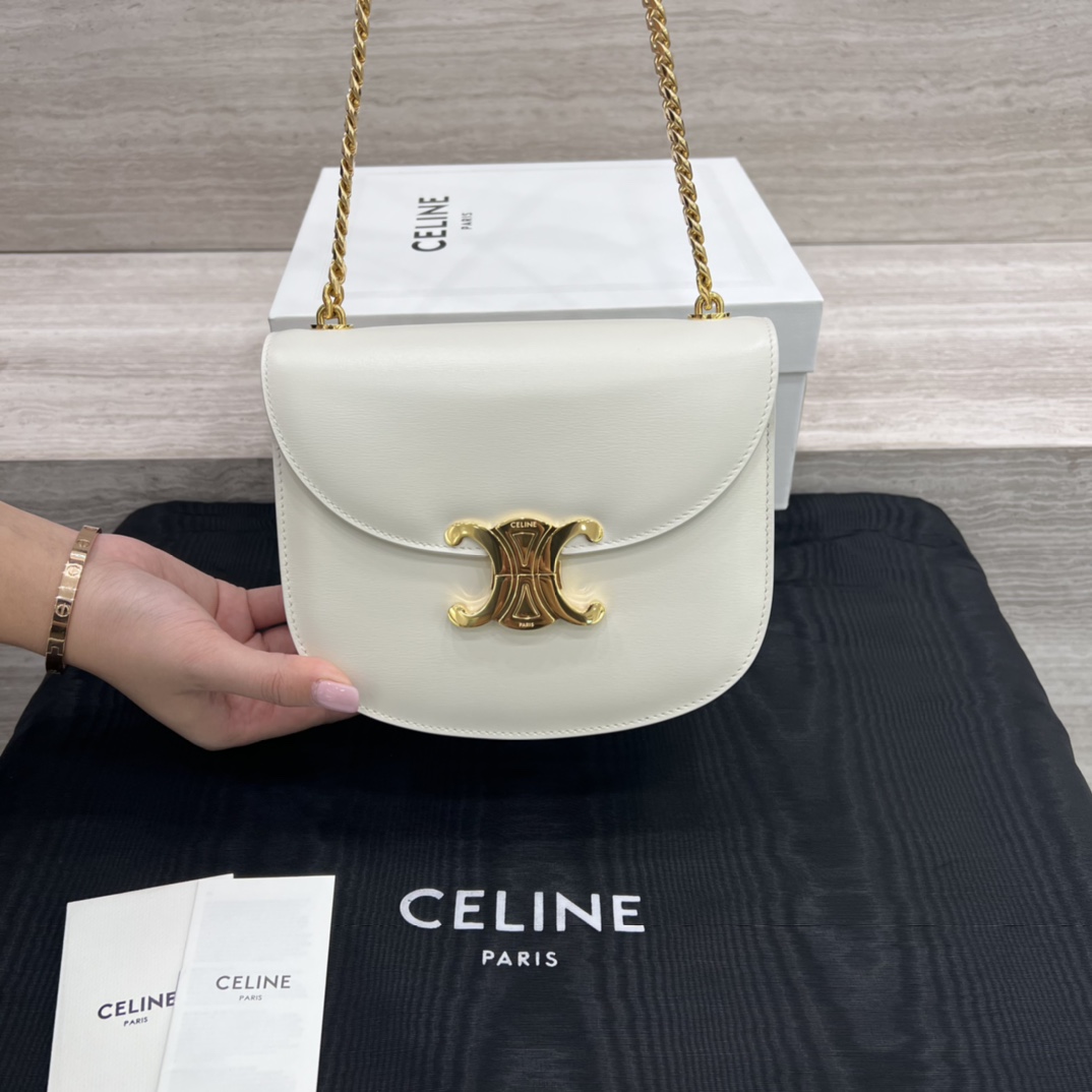 4d3d4d7c2cbc165b39377bee066eae60_1757079497_6037.jpg