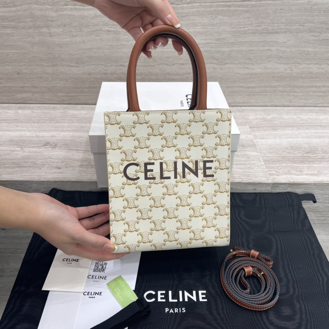 셀린느 미니 버티컬 카바스 - CELINE 프린트 트리옹프 캔버스 & 카프스킨