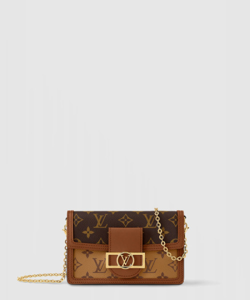 도핀 체인 월릿 M68746